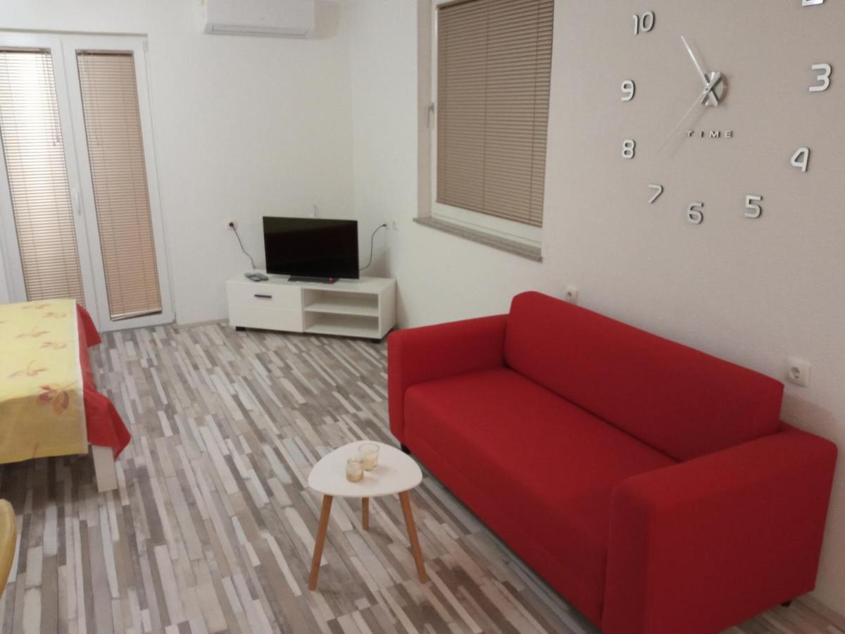 Studio Apartman Matkovic Імотскі Екстер'єр фото